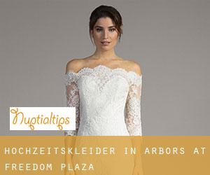 Hochzeitskleider in Arbors at Freedom Plaza